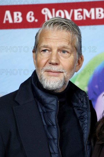 Kai Wiesinger at a special screening of MISSION SANTA - AN ELF SAVES CHRISTMAS at the Kulturbrauerei in Berlin on 25.10.2025