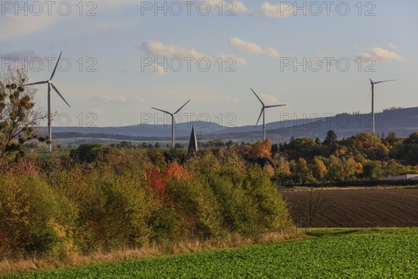 Bennigsen, wind turbines seen from the mountain village of Lüdersen, city of Springe, Hanover region, Lower Saxony, Germany