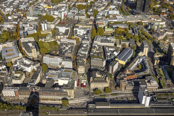 Aerial view, city center view, Garner Hotel Essen - Handelshof Essen, renovation Willy-Brandt-Platz with outdoor catering, city center, Essen, Ruhr area, North Rhine-Westphalia, Germany, DE, Europe, gastronomy, hotel, hotel complexes, hotel industry, aerial photography, aerial photography, renovation, overview, birds-eyes view, overview