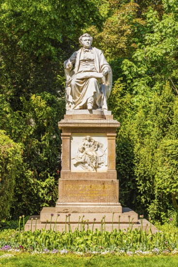 Monument with marble sculpture to Franz Schubert, Austrian composer, Stadtgarten, Vienna, Austria