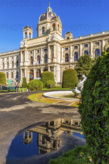 Kunsthistorisches Museum am Maria-Theresien-Platz, Vienna, Austria