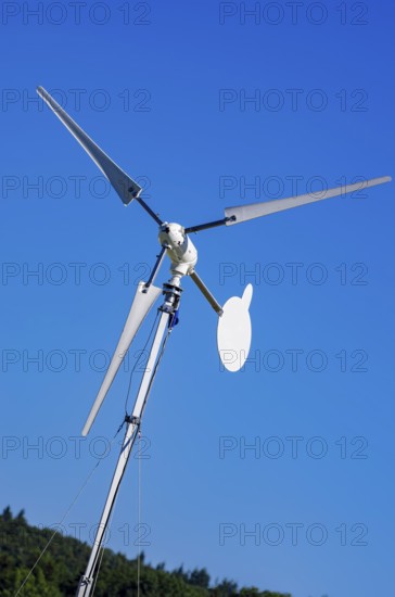 A wind generator, including a small wind turbine or small wind turbine (KWEA) with an unmarked wind vane
