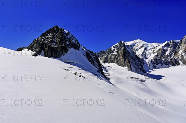 View of the mountains from the Télécabine Panorama Railway, La Tour Ronde, Mont Blanc, Chamonix-Mont-Blanc, Haute-Savoie, France