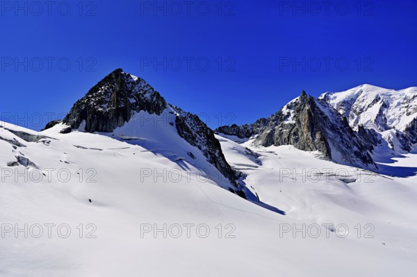 View of the mountains from the Télécabine Panorama Railway, La Tour Ronde, Mont Blanc, Chamonix-Mont-Blanc, Haute-Savoie, France