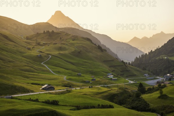 Mountain landscape, sunrise, Hochtannbergpass, Biberkopf, Warth, Bregenzerwald, Vorarlberg, Alps, Austria