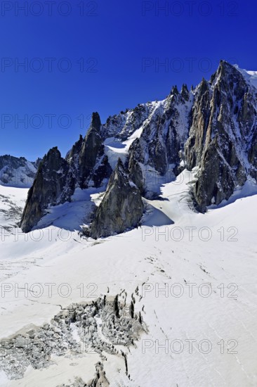 View of the mountain from the Télécabine Panorama Railway, Le Mont Blanc du Tacul, in the foreground the glacier du Géant, Chamonix-Mont-Blanc, Haute-Savoie, France