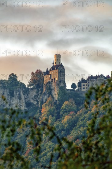 Lichtenstein Castle, also known as Württemberg's fairytale castle, built in the style of historicism, in morning light, Lichtenstein, Swabian Jura, Baden-Württemberg, Germany