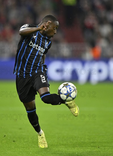 Carlos Forbs Club Brugge FC Brugge (09) Champions League ball action, Allianz Arena, Munich, Bayern, Germany