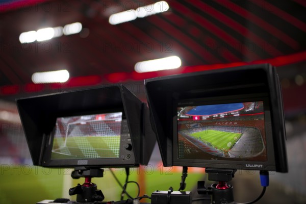 Backdoor camera monitors, overview view, total, goal, blue hour, Champions League, Allianz Arena, Munich, Bavaria, Germany