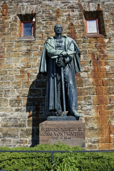 Bronze statue of Frederick William III King of Prussia, Hohenzollern Castle, ancestral home of the House of Hohenzollern, noble family, German emperors, Bisingen, Baden-Württemberg, Germany