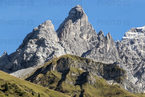 View of Trettachspitze, Allgäu Mountains, near Einödsbach, Oberstdorf, Oberallgäu, Allgäu, Bavaria Germany
