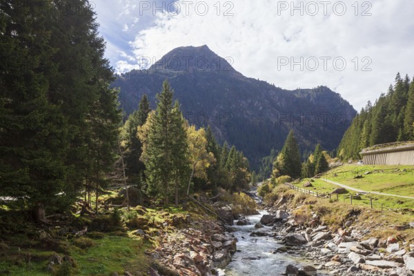 River Ruetz am Wilde Wasser Weg in autumn, WildeWasserweg, Stubai Valley, Tyrol, Austria