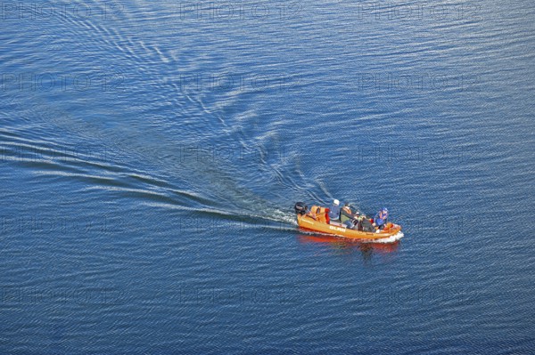 DLRG Boot, Biggesee bei Sondern, Olpe, Sauerland, North Rhine-Westphalia, Germany