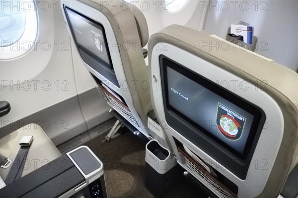 Flight readiness of the Federal Government Airbus A350 Federal Chancellor Premium Economyclass