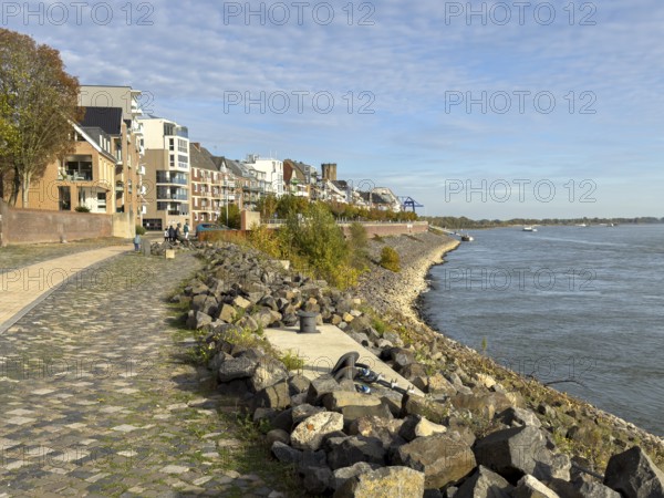 View of Rhine promenade from Emmerich right in front of it against waves and slight low floods fortified eastern bank of the Rhine, flood protection, Emmerich, Lower Rhine, North Rhine-Westphalia, Germany