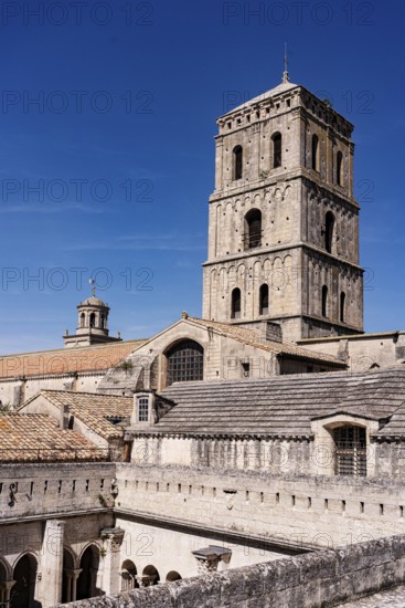 St. Trophime Abbey, Arles, France