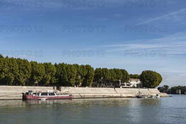 Rhone, ship, shore, Arles, France