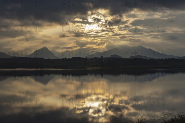 Sunset, Hopfensee, Hopfen am See, near Füssen, Ostallgäu, Allgäu, Bavaria, Germany