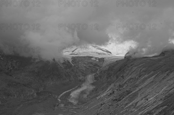 Landscape on the Grossglockner glacier, black and white photo, Carinthia, Austria