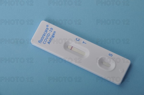 Covid-19 self-test on a blue background