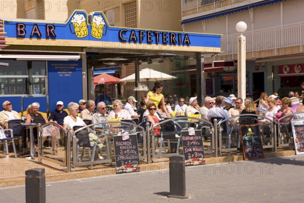 Bar, cafeteria, tourists, Benidorm, Spain