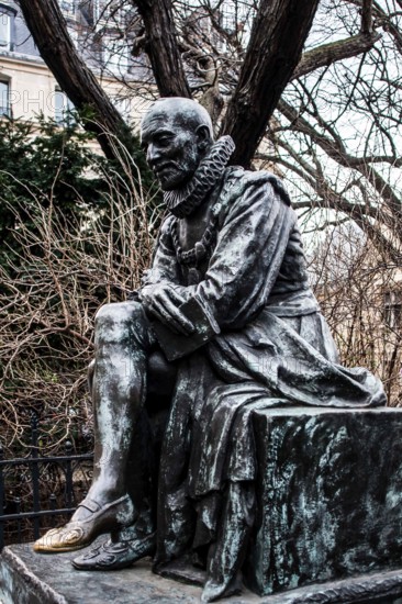 Statue of Montaigne. Paris, France. 28.01.2009
