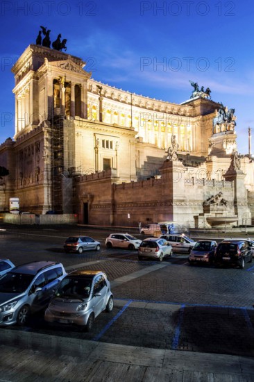 Monumento Nazionale a Vittorio Emanuele II (National Monument to Victor Emmanuel II) at evening. Rome, Province of Rome, Italy