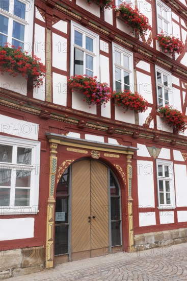 Old Town Hall, flower-decorated half-timbered house, Eschwege, small town, Hesse, Germany