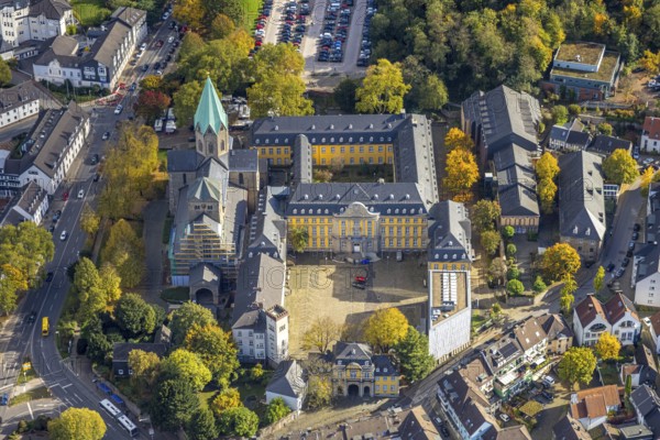 Aerial view, Catholic Basilica of St. Ludgerus and Folkwang University of Arts, construction site with scaffolding, Bredeney, Essen, Ruhr region, North Rhine-Westphalia, Germany, place of worship, construction area, construction project, construction project, construction site, education, educational institution, DE, Essen-South, Europe, religious community, church church, church tower, denomination, Teaching Institute, Aerial View, Aerial Photography, Aerial Photography, Religion, Religious Place of Worship, Overview, University, Bird's Eye View, overview