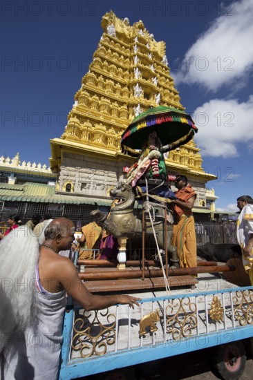 Puja at the Chamundeswar Hindu Temple on Chamundi Hill, Mysore or Mysore, Karnataka, India