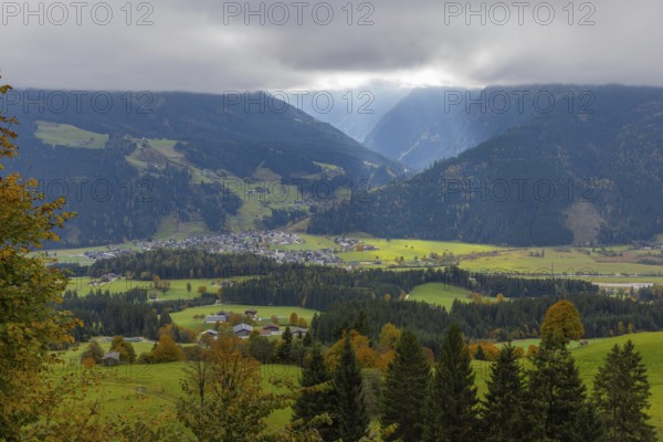 Landscape panorama, autumn, fog, Hollersbach, Pinzgau