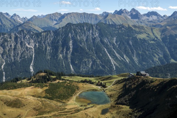 View from the Fellhorn Ridge hiking trail to Schlappoldsee and mountains of the Allgäu Alps, Oberstdorf, Oberallgäu, Allgäu, Bavaria, Germany