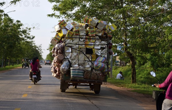 Cambodia, motorized peddler