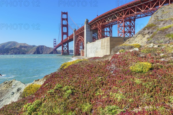 View of Golden Gate Bridge from Bakery beach, San Francisco, California, USA