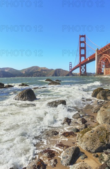 View of Golden Gate Bridge from Bakery beach, San Francisco, California, USA