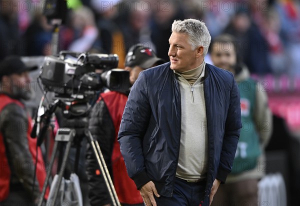 TV expert Bastian Schweinsteiger, TV camera, German Classico, FC Bayern Munich FCB versus Borussia Dortmund BVB, Allianz Arena, Munich, Bayern, Germany