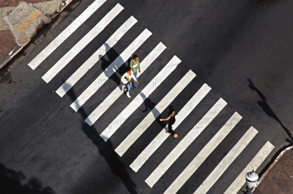 Pedestrians crossing, Avenue São João, São Paulo, Brazil