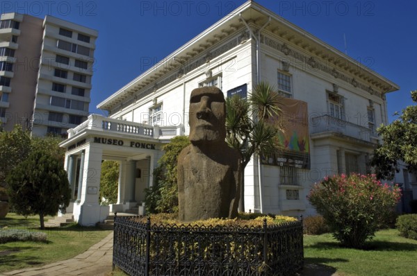 Moai - Fonk Museum, Viña Del Mar, Chile