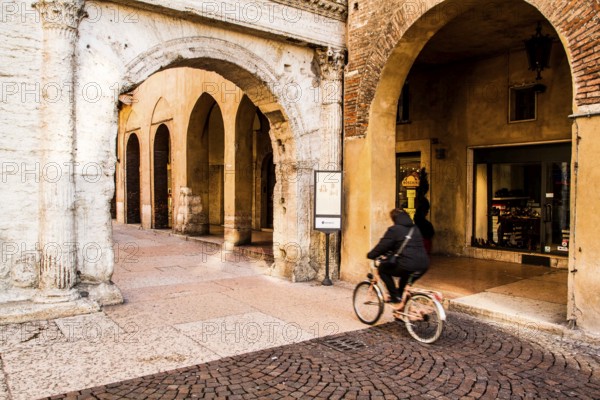 Borsari Gate, an ancient Roman gate built in the 1st century AD. Verona, Province of Verona, Italy. 10.12.2012