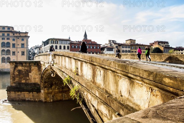 Ponte Santa Trinita (Holy Trinity Bridge), the oldest elliptic arch bridge in the world. Florence, Province of Florence, Italy