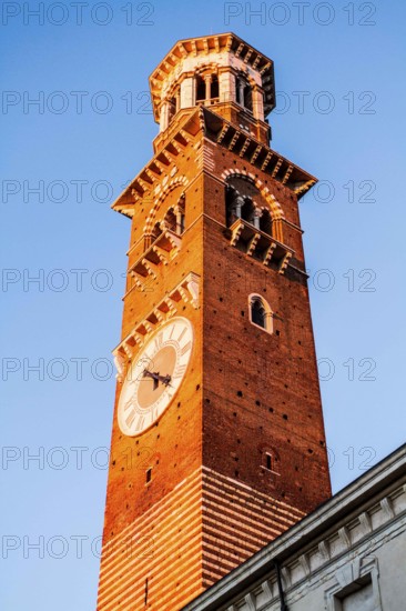 Torre dei Lamberti (Lamberti Tower). Verona, Province of Verona, Italy