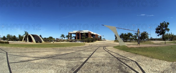 Sun clock, Araguaia and Government Palace, Girassóis Square, Palmas, Tocantins, Brazil