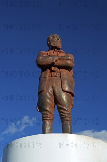Luis Carlos Prestes Memorial O Cavaleiro da Luz, Girassóis Square, Palmas, Tocantins, Brazil