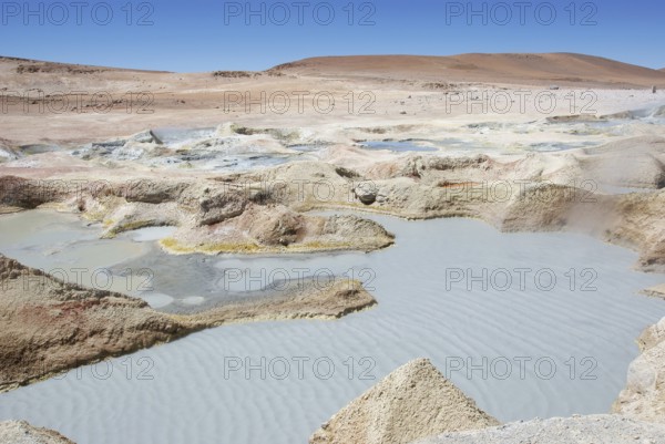 Gueisers - Reserva nacional de fauna andina Eduardo Abaroa - Deserto do Lipez - Departamento de Potosi - Provincia Sud Lipez - Bolivia ATENÇÃO: NÃO PODEMOS REPRESENTAR ESSA IMAGEM FORA DA AMERICA LATINA