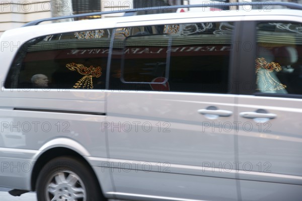 Car, Boulevard Haussmann - 75008, (75), Paris, France