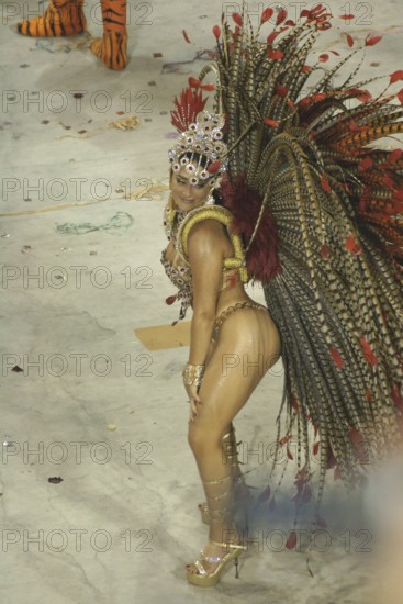 Luciana Picorelli, Queen of the Carnaval dancers, Carnival 2009, School of Samba Porto da Pedra, Rio de Janeiro, Brazil