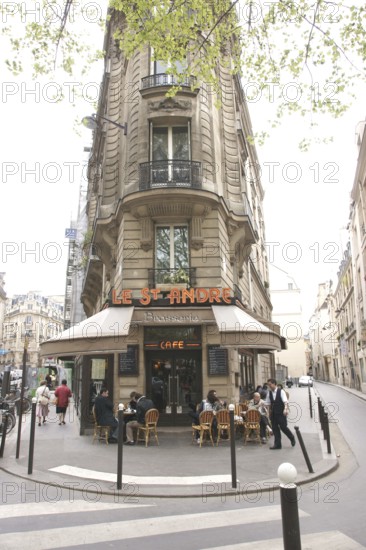 Building of Corner, Paris, France
