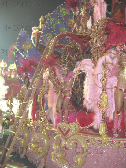 Car of Moulin Rouge Ballerinas, Concentration of the School of Samba Grande Rio, Carnival 2009, Rio de Janeiro, Brazil