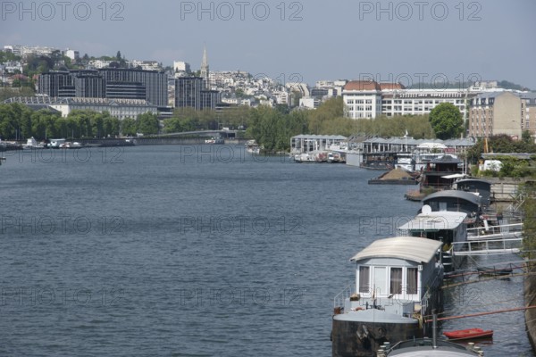 River, City, Quais de Seine, Bolougne-Billancourt, Hauts-de-Seine (92), Ile de France, France