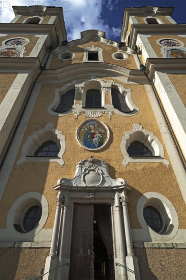 Main portal of the Baroque Church of St. Jakob and St. Leonard, Hopfgarten im Brixentale, Tyrol, Austria